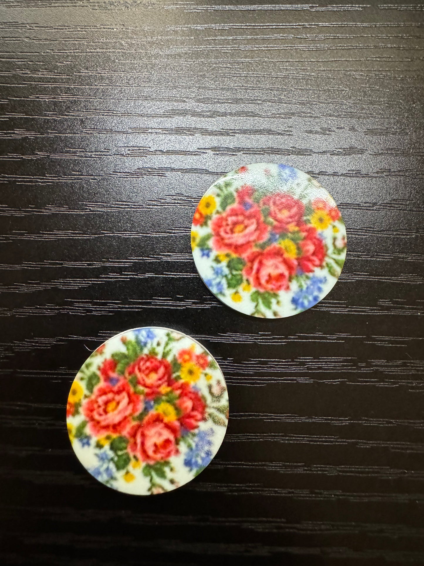 Nature Acrylic Cabs