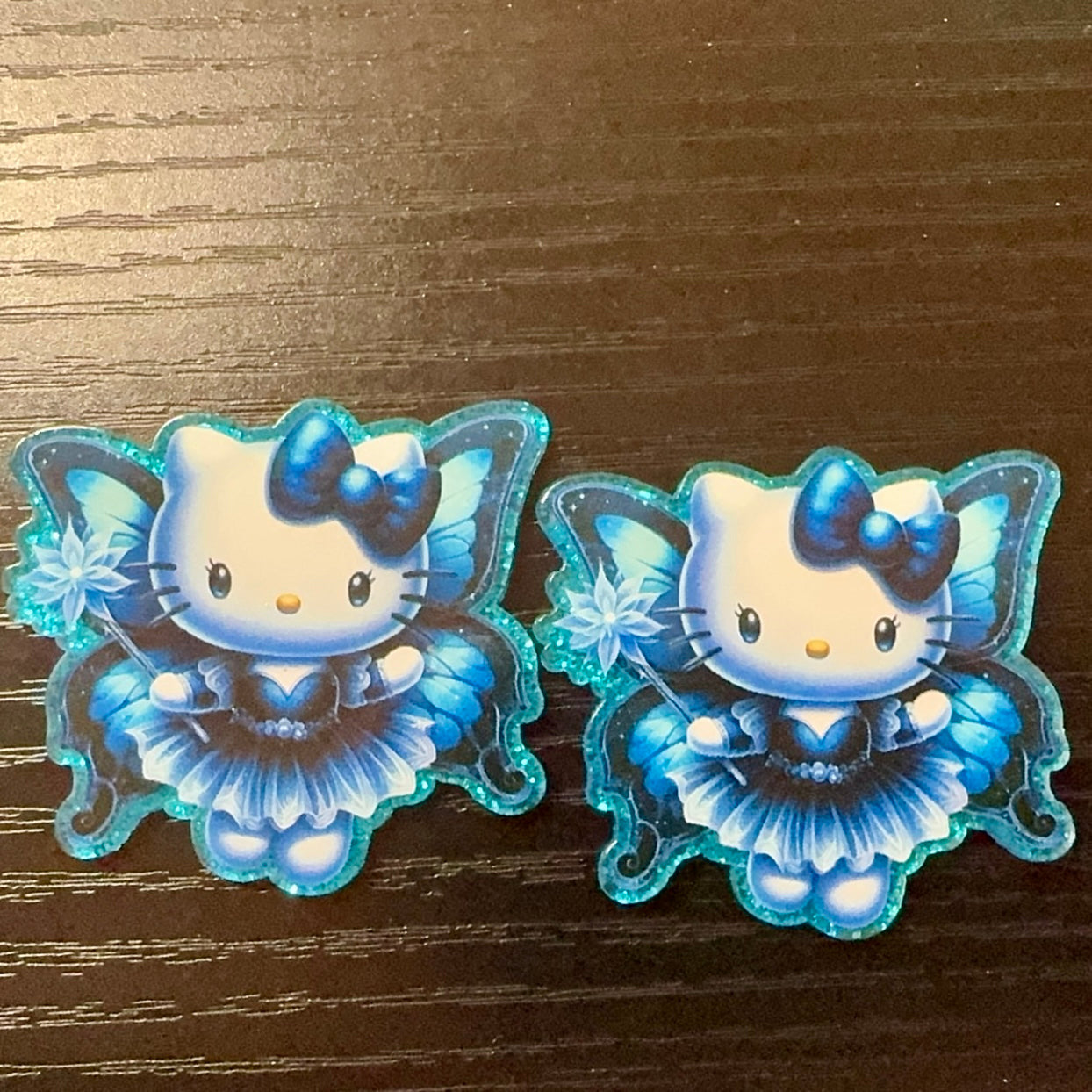 Hello Kitty Acrylic Cabs
