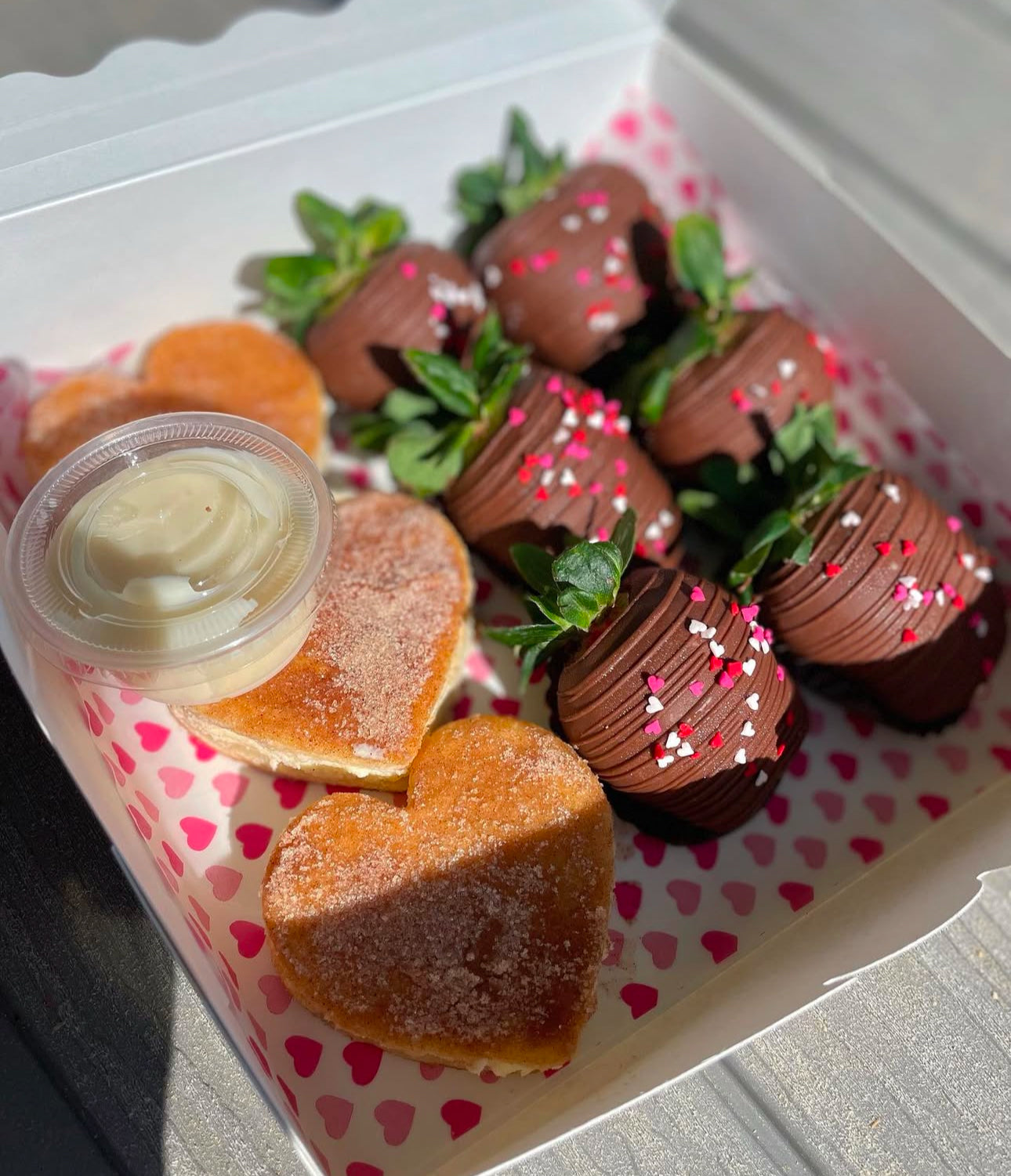Churro Cheesecake Box